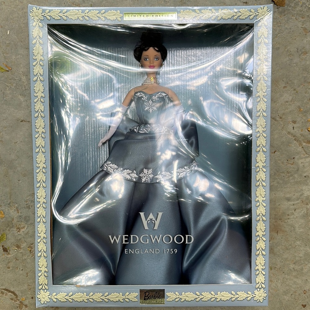 Wedgwood England 1759 Barbie